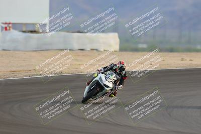 media/Sep-24-2022-CVMA (Sat) [[a45f954247]]/Race 15 500 Supersport-350 Supersport/